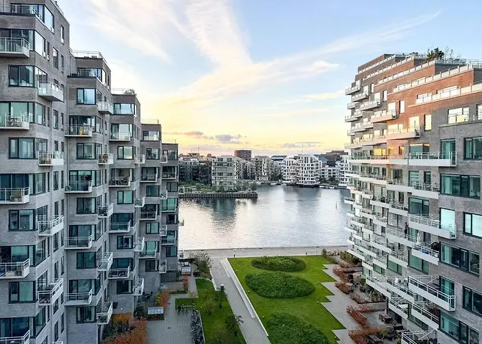 Chic Atelier With Breathtaking Waterfront Kopenhag