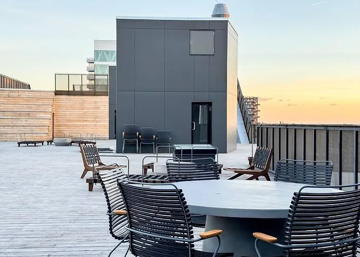Chic Atelier With Breathtaking Waterfront Daire Kopenhag