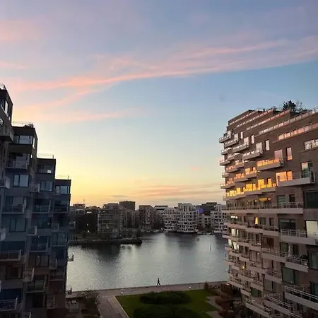 Chic Atelier With Breathtaking Waterfront Appartement *